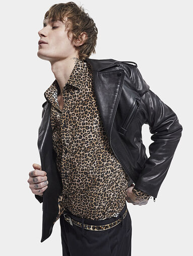 Black leather jacket - 3
