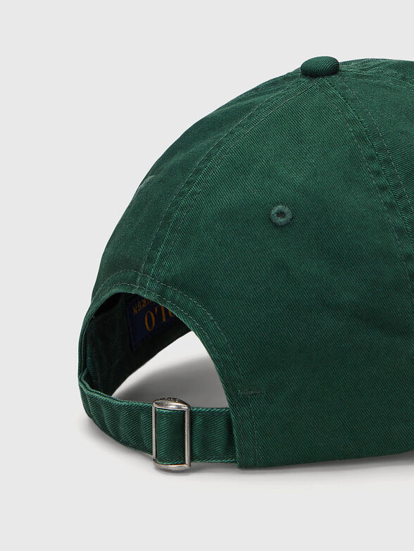 Green cap with contrasting logo - 2