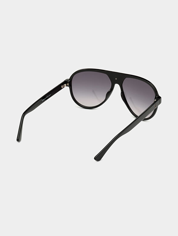 Black sunglasses - 5