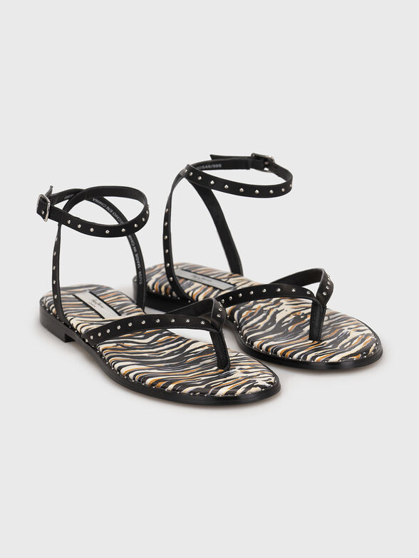 HAYES SAVAGE sandals with animal prind and studs  - 2