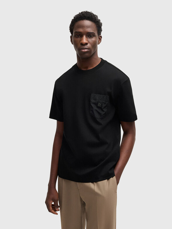 DOMBIRO T-shirt with accent pocket - 1