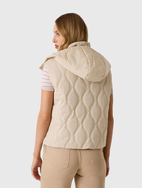 Quilted hooded vest - 3