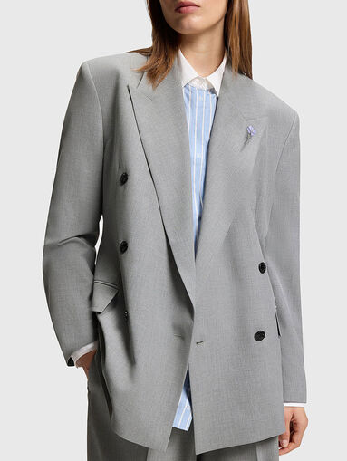 Oversized double breasted jacket with brooch - 5