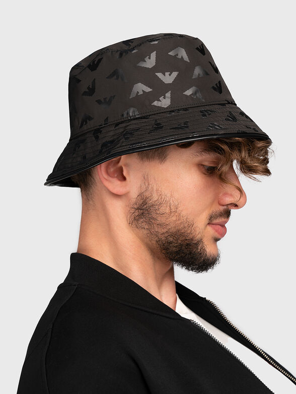 Double-faced bucket hat with logo accents - 3