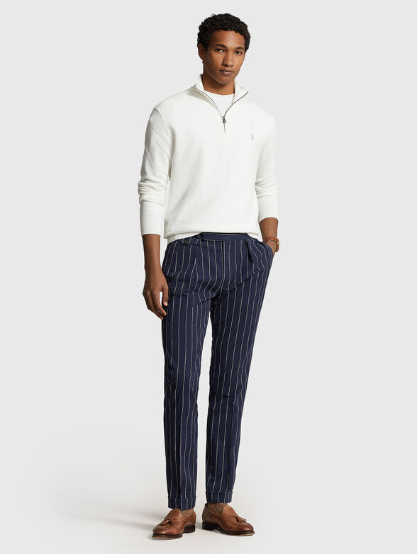 Cotton white sweater with zip - 2