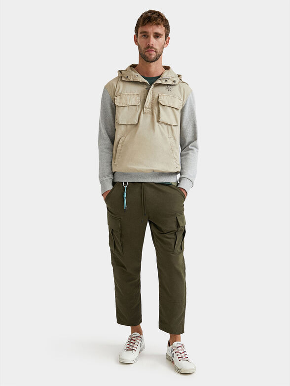 Sweatshirt with hood - 2