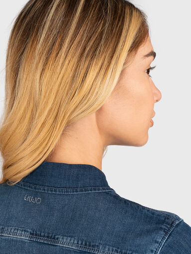 Denim shirt with gemstones - 5
