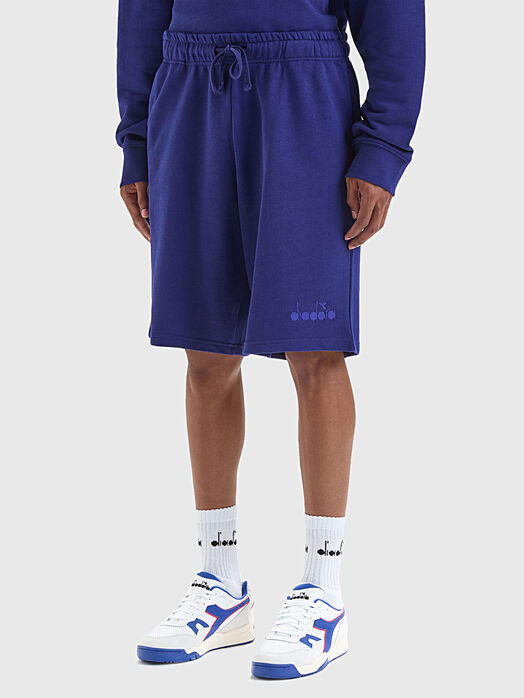 Short sport pants