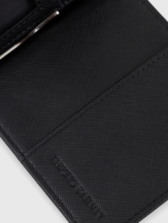 Wallet with embossed logo accent - 4