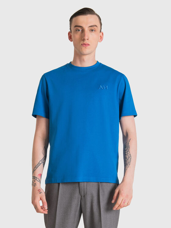 Синя памучна тениска с лого детайл - 1