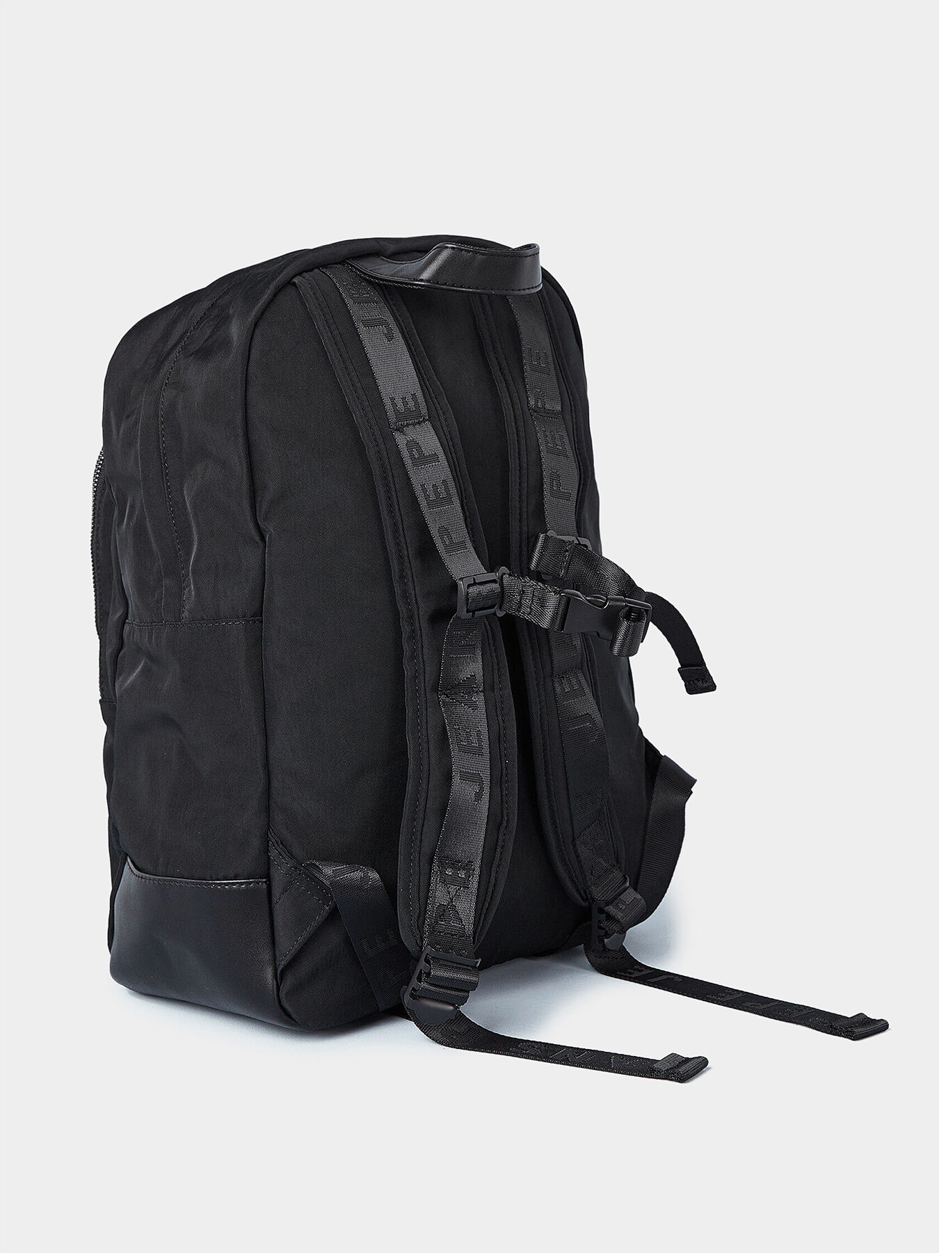 Darren backpack new arrivals