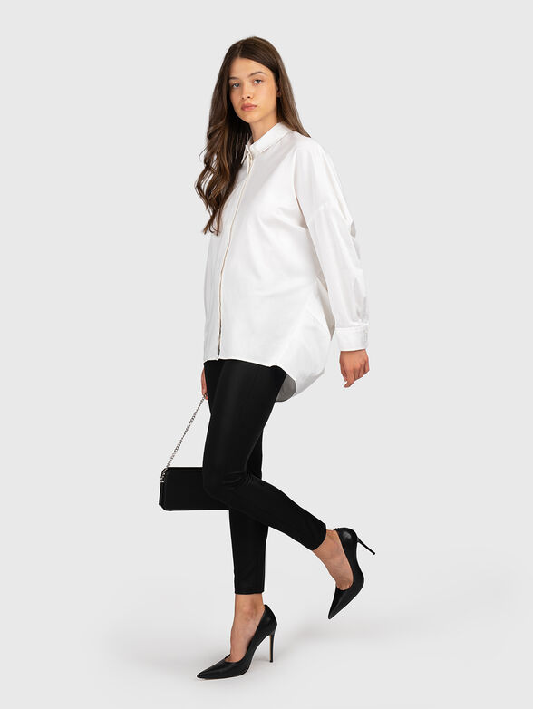 White long-sleeved shirt - 2