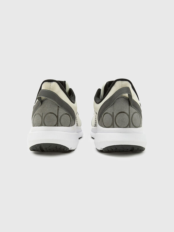 MYTHOS sports shoes with contrasting inserts - 1