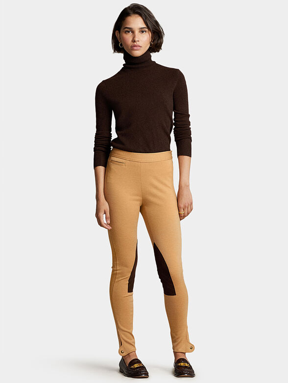 Beige leggings with patches - 4