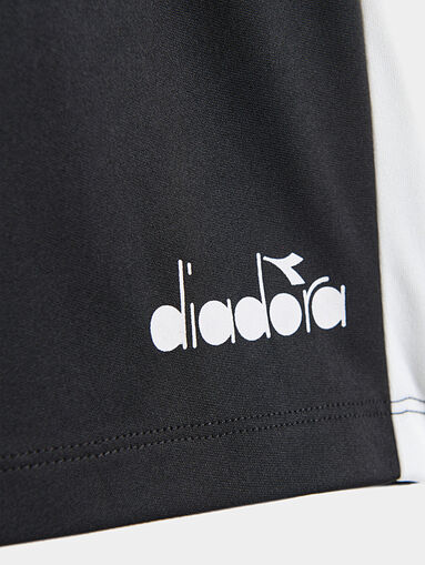 Sports shorts with logo  - 4