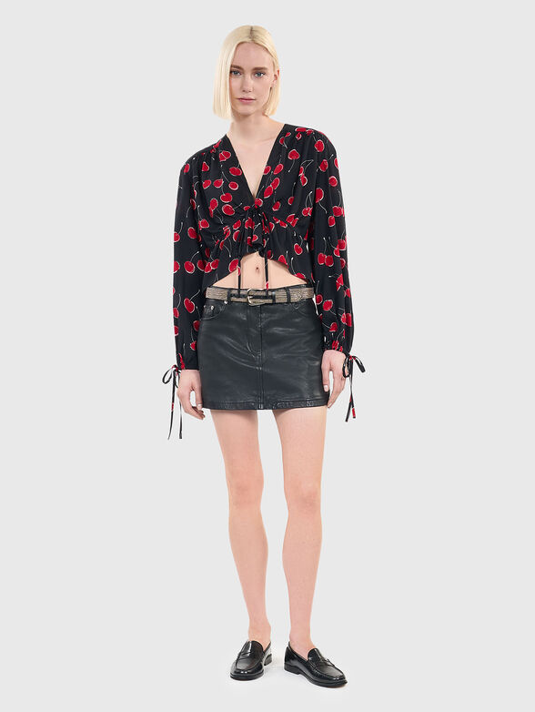 Printed cropped top with ruffles - 2