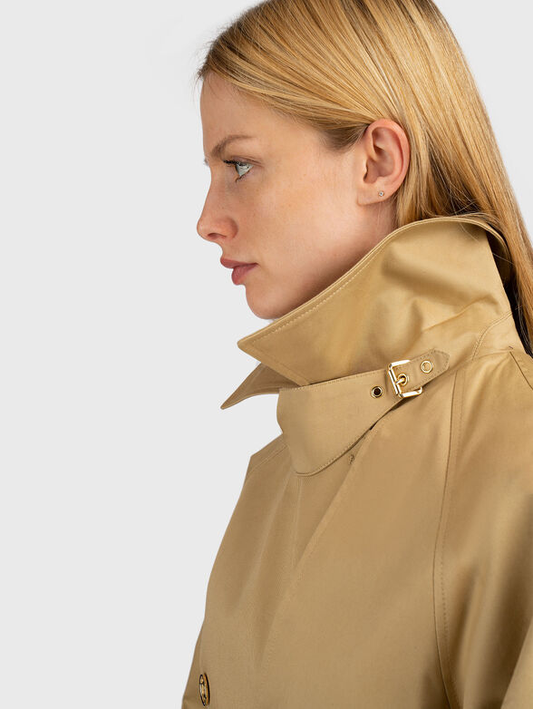 Oversized trench coat with belt - 5