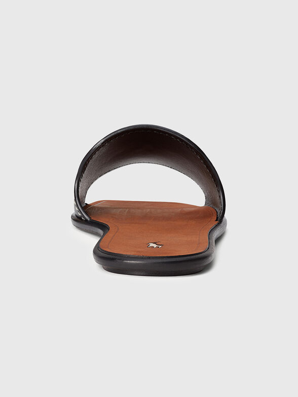 Black leather slippers with logo motif - 3