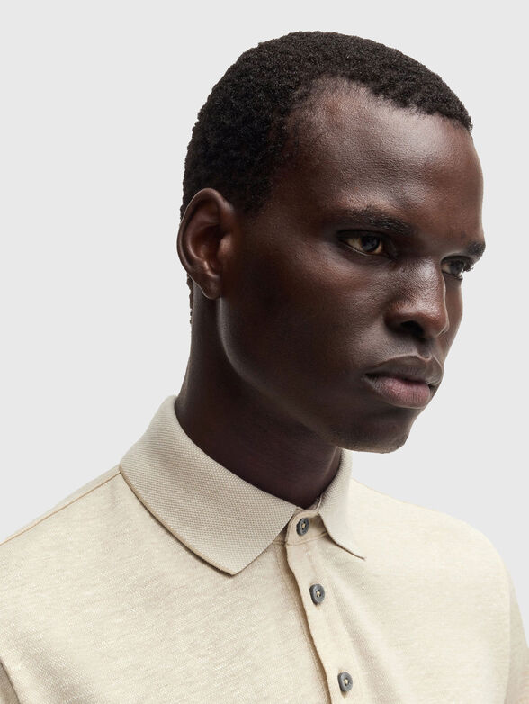 Cotton polo shirt with short sleeves and buttons - 4