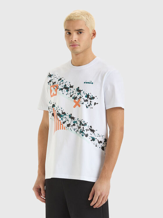 White T-shirt with contrasting print - 1