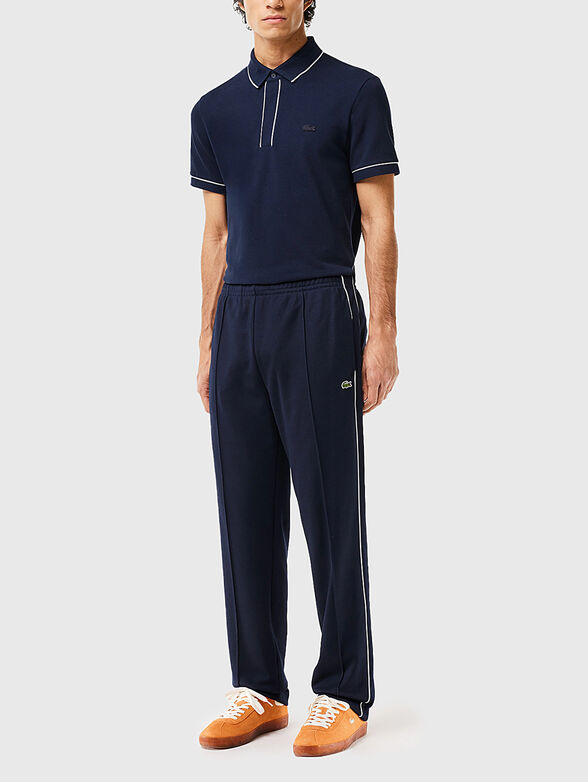 Sports trousers in bordeaux color - 3