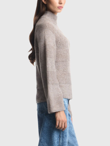 Sweater with a wool blend - 4