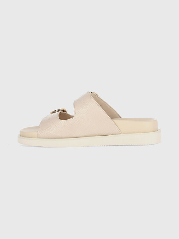 Slippers with golden details - 4