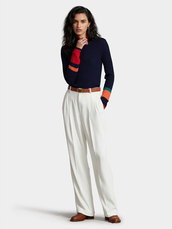 Turtleneck wool sweater and accent sleeves - 4