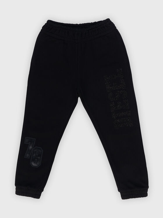 Черен спортен панталон PLONIET - 1