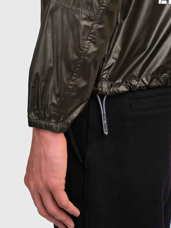 Jacket with logo detail on the back - 4