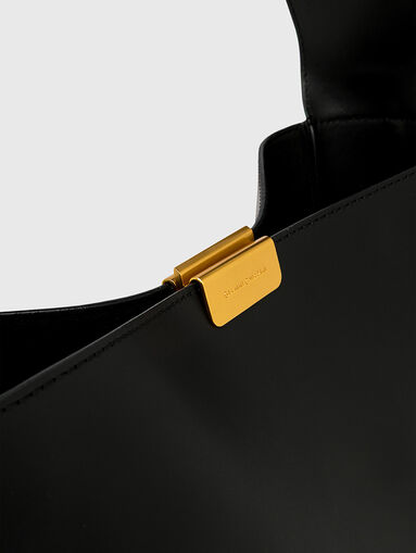 Leather bag - 5