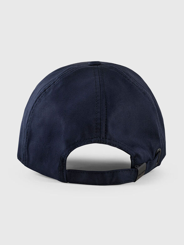 Baseball cap with logo accent - 2