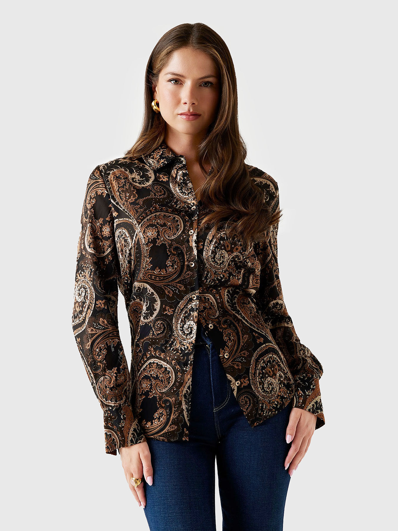 CLARISSE paisley print shirt brand GUESS — Globalbrandsstore.com/en