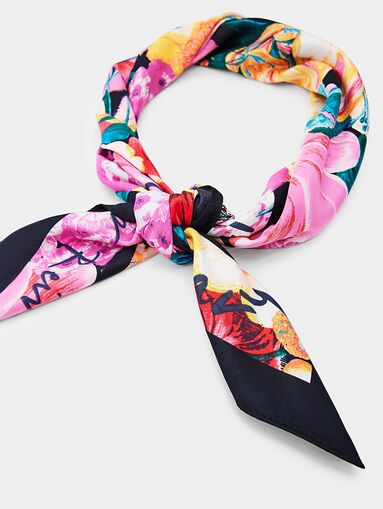 Square scarf with floral print - 4