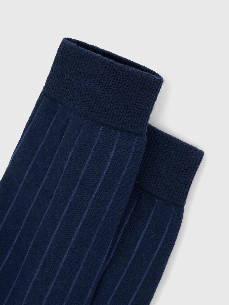 Socks with a ribbed pattern - 3