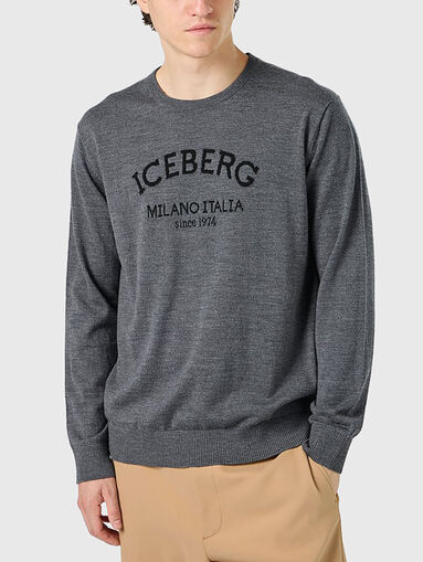 Crew neck sweater with logo - 5