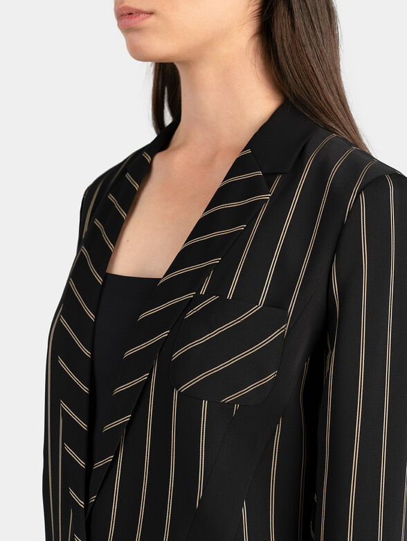 Striped jacket - 6