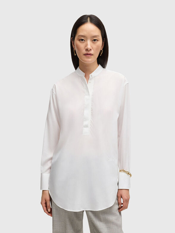 White shirt with oval hem  - 1