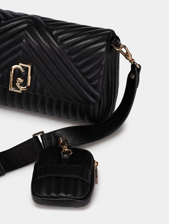 Black crossbody bag with quilted effect - 5