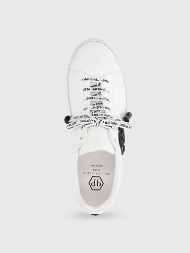 Logo accent sneakers in leather  - 5