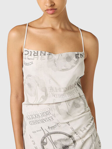 Midi dress with accent print - 4