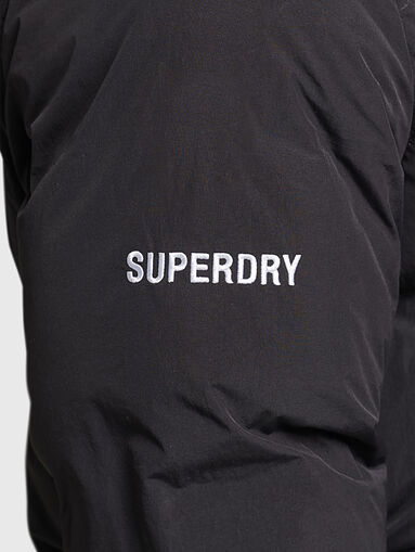 SHORT BOXY black padded jacket with hood  - 3