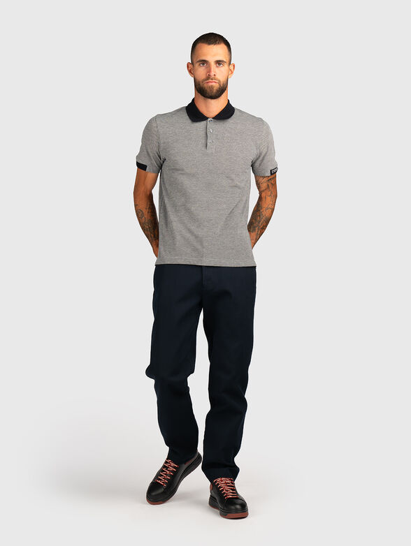 Trousers with pockets and logo detail - 4