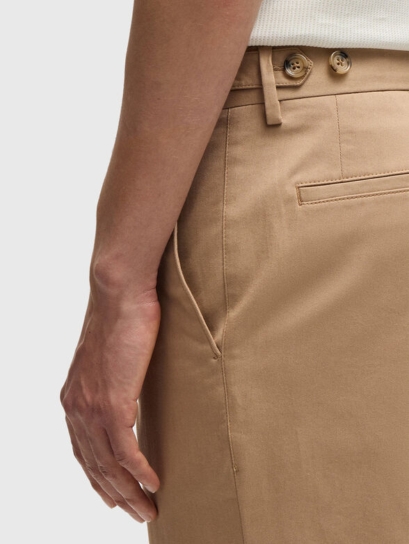 Chino trousers in beige colour - 3