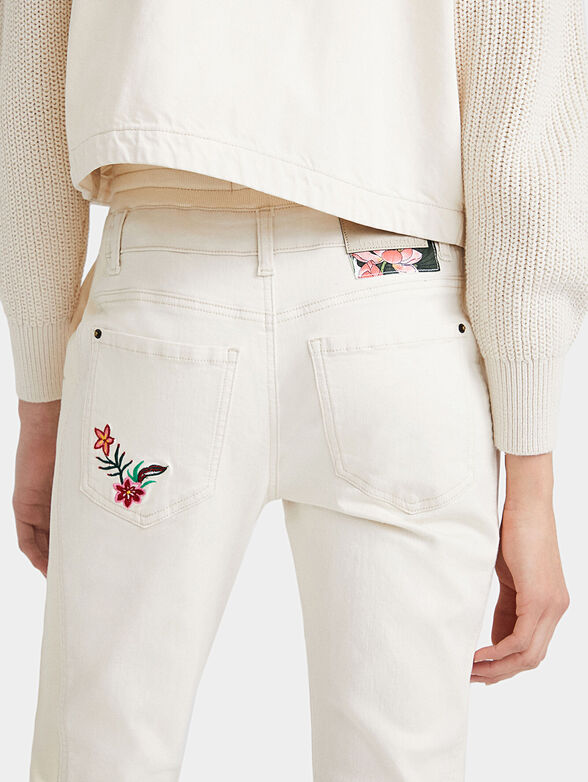 LITA jeans with floral embroidery - 4