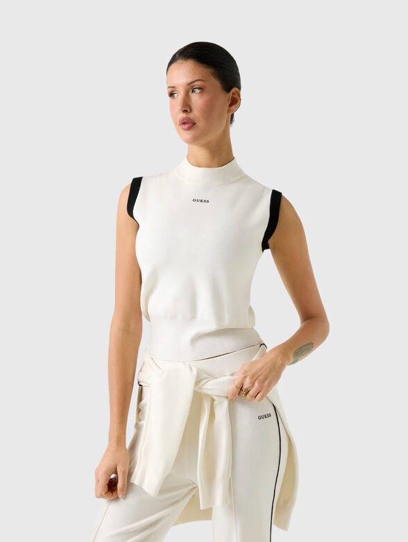 Top with contrasting details - 1