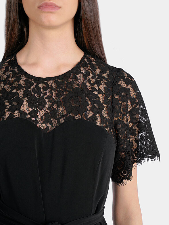 Jumpsuit with lace - 4
