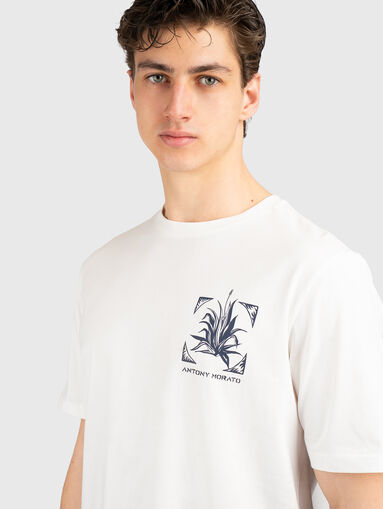 T-shirt with accent back - 4