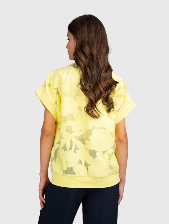 Yellow waistcoat - 3