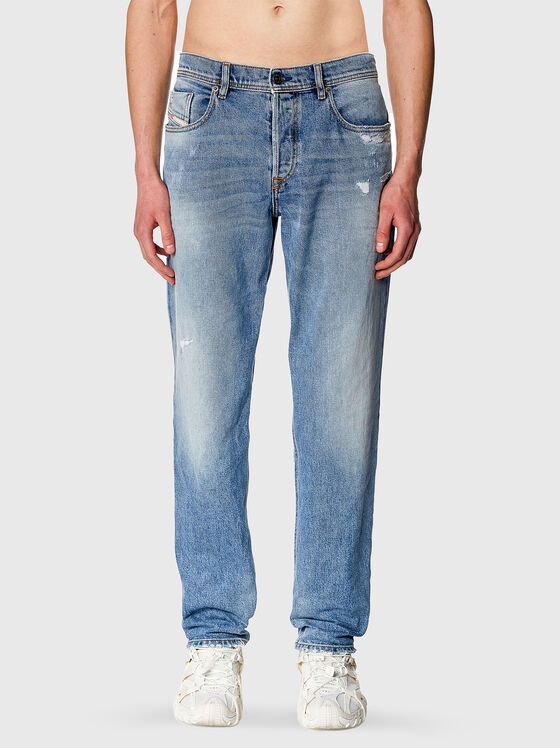 D-FINITIVE L.32 blue jeans with washed effect  - 1